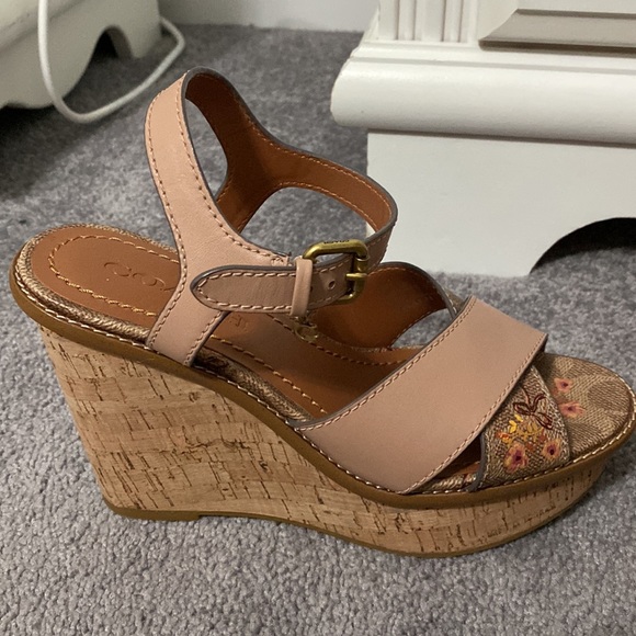 Coach wedge heels worn once. very good condition - Picture 3 of 10